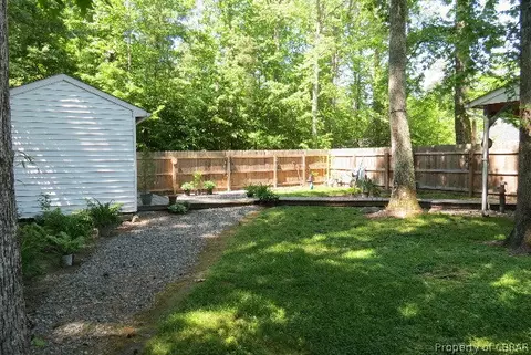 12437 Beech Trl, Gloucester, VA 23061 photo 5