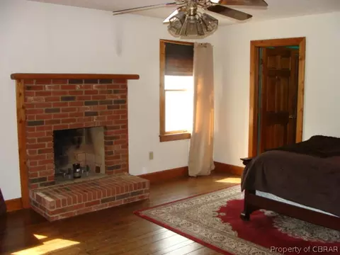 439 Holland Point Rd, Dutton, VA 23050 photo 8