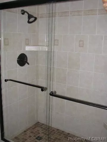 1734 Laurel Dr, Gloucester Point, VA 23062 photo 18