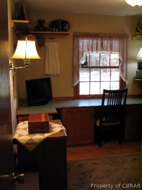 1734 Laurel Dr, Gloucester Point, VA 23062 photo 22