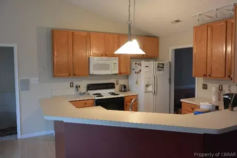 5930 Hickory Fork Rd, Gloucester, VA 23061 photo 8