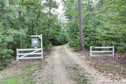 224 Amber Rd, Weems, VA 22576 photo 5