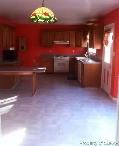 10032 Figg Shop Rd, Gloucester, VA 23061 photo 12