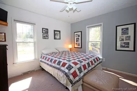8076 Crab Thicket Rd, Gloucester, VA 23061 photo 12