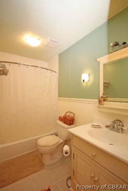 8076 Crab Thicket Rd, Gloucester, VA 23061 photo 13