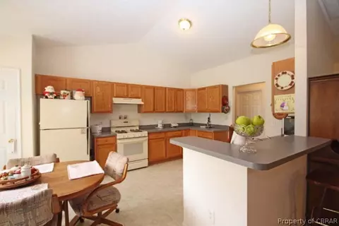 6698 Cox Ave, Gloucester, VA 23061 photo 6