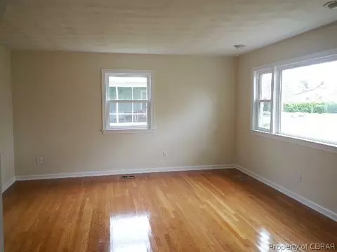 715 Old Buckroe Rd, Hampton, VA 23663 photo 3