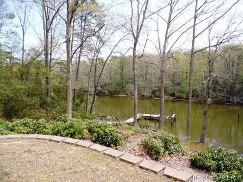 446 Rio Vis, Weems, VA 22576 photo 2