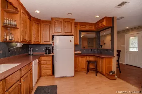 10568 Figg Shop Rd, Gloucester, VA 23061 photo 14