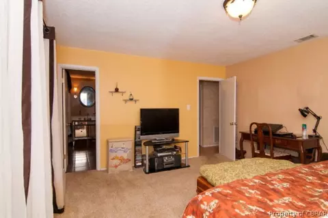 10568 Figg Shop Rd, Gloucester, VA 23061 photo 16