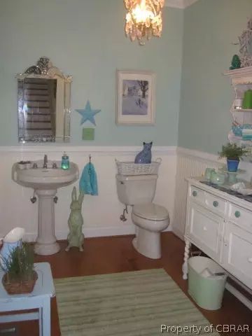 5654 Kings Ridge Rd, Gloucester, VA 23061 photo 9