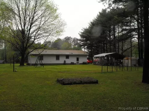 8185 Brook Ct, Gloucester, VA 23061 photo 4