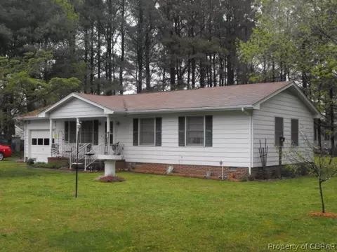8185 Brook Ct, Gloucester, VA 23061 photo 2