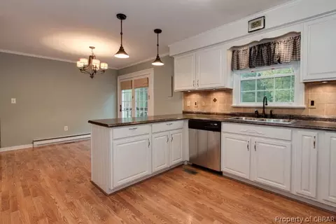 6402 T C Walker Rd, Gloucester, VA 23061 photo 18