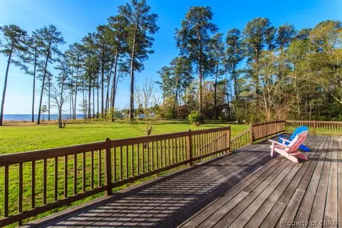 9756 Mariners Watch Ln, Gloucester, VA 23061 photo 27