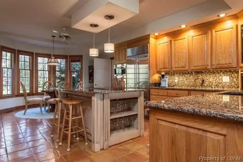 9756 Mariners Watch Ln, Gloucester, VA 23061 photo 17