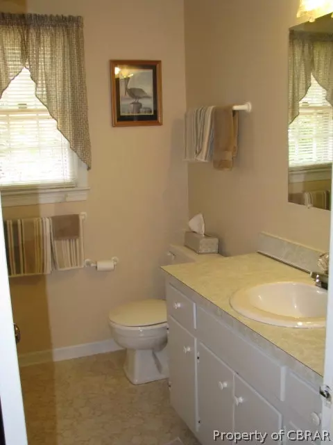 4770 Wakehurst Cir, Gloucester, VA 23061 photo 18