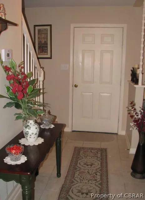 4770 Wakehurst Cir, Gloucester, VA 23061 photo 3