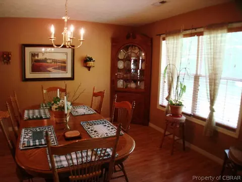 8122 Willis Rd, Gloucester, VA 23061 photo 6