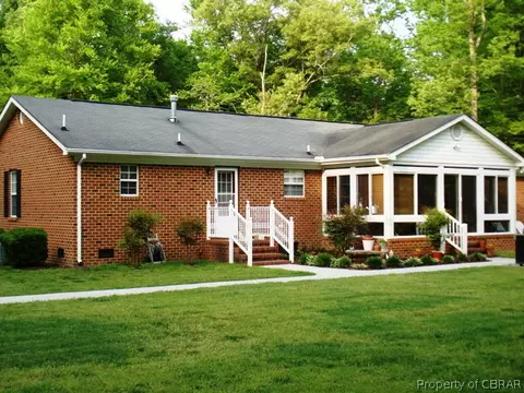 8122 Willis Rd, Gloucester, VA 23061 photo 22