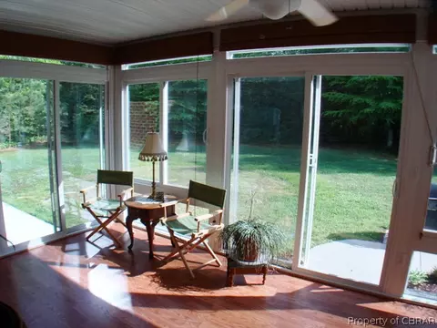 8122 Willis Rd, Gloucester, VA 23061 photo 14