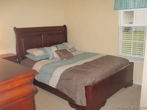 7328 Jeanne Dr, Gloucester, VA 23061 photo 9