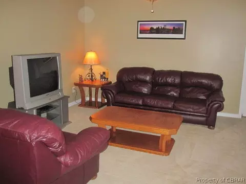 7328 Jeanne Dr, Gloucester, VA 23061 photo 13