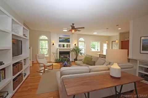 7240 Clements Ave, Gloucester, VA 23061 photo 6