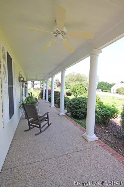 7240 Clements Ave, Gloucester, VA 23061 photo 3