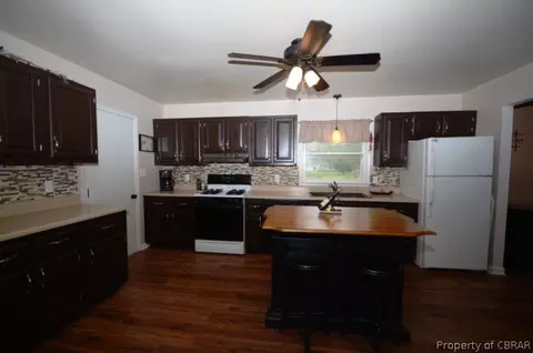 7395 Nelson Dr, Gloucester, VA 23061 photo 8