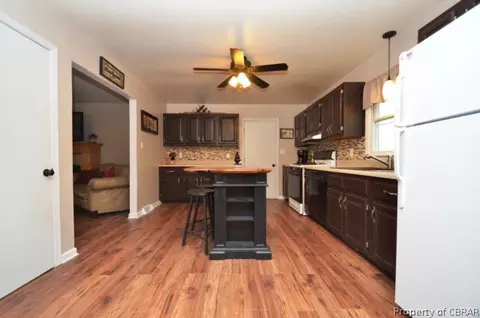 7395 Nelson Dr, Gloucester, VA 23061 photo 6