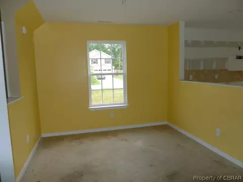 7239 Vaden Dr, Gloucester, VA 23061 photo 3