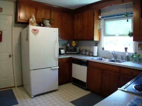4381 Teal Cir, Gloucester, VA 23061 photo 12