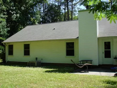 4381 Teal Cir, Gloucester, VA 23061 photo 2