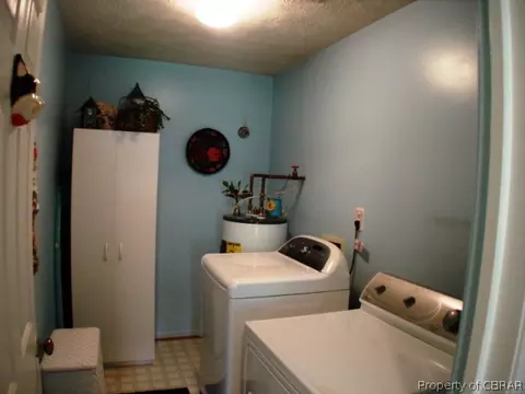 4381 Teal Cir, Gloucester, VA 23061 photo 10