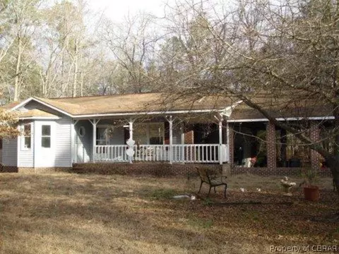 5924 Hall Town Rd, Gloucester, VA 23061 photo 2