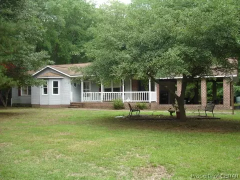 5924 Hall Town Rd, Gloucester, VA 23061 photo 1
