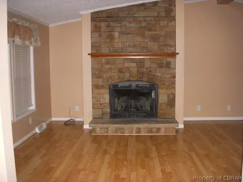 3758 Sycamore Ln, Gloucester, VA 23061 photo 2