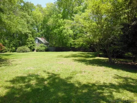 7461 Lewis Ave, Gloucester, VA 23061 photo 3