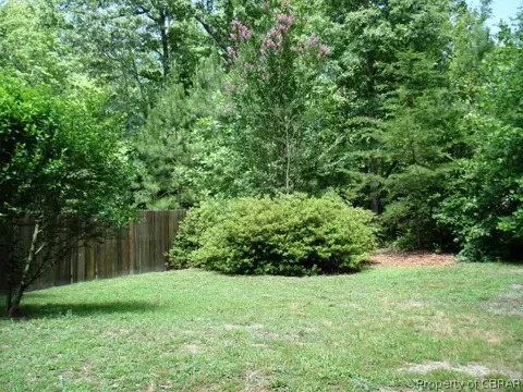 7949 Mountain Laurel Trl, Gloucester, VA 23061 photo 16