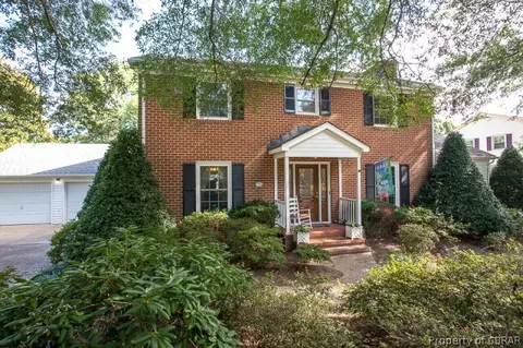 7905 Berkeley Dr, Gloucester Point, VA 23062 photo 1