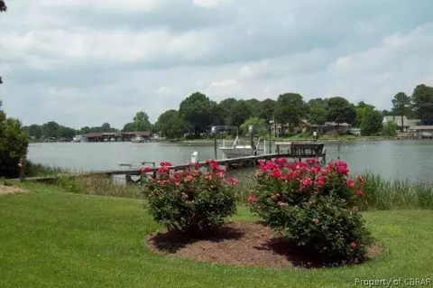 7905 Berkeley Dr, Gloucester Point, VA 23062 photo 36