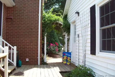 7905 Berkeley Dr, Gloucester Point, VA 23062 photo 33
