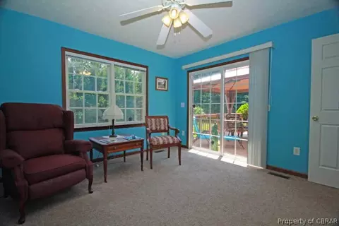 7556 Tyndall Dr, Gloucester Point, VA 23062 photo 19