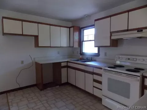 6786 Run Ln, Gloucester, VA 23061 photo 12