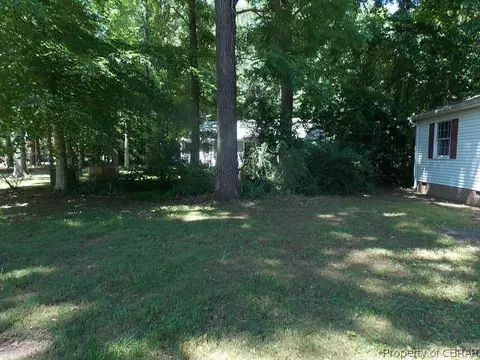 6786 Run Ln, Gloucester, VA 23061 photo 9