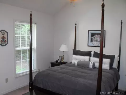 7198 Clements Ave, Gloucester, VA 23061 photo 8