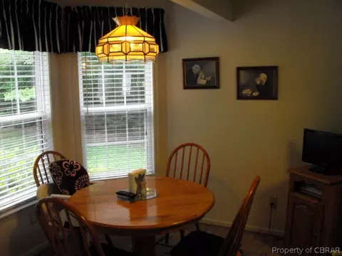 7198 Clements Ave, Gloucester, VA 23061 photo 4