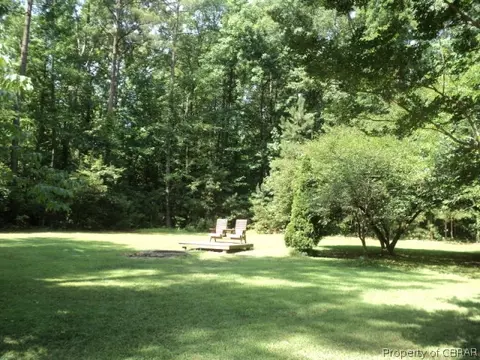 8139 Manor Dr, Gloucester, VA 23061 photo 16