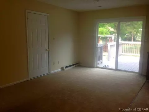5437 Gum Fork Rd, Gloucester, VA 23061 photo 4